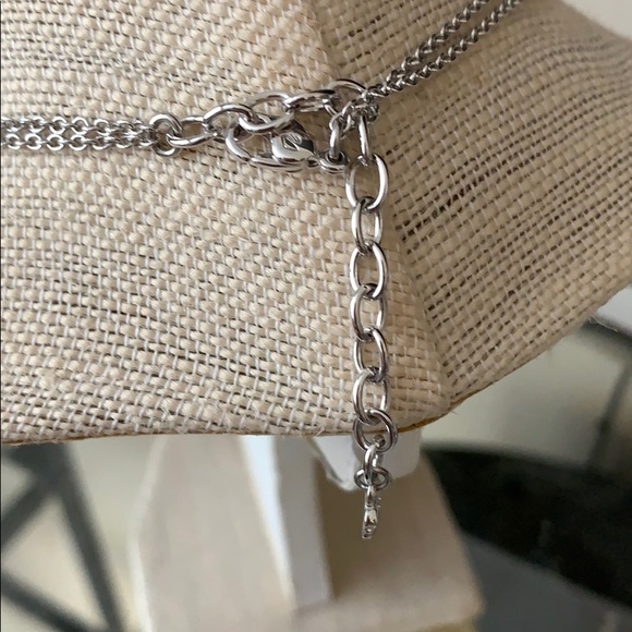 Swarovski crystal layered necklace - Picture 4 of 5